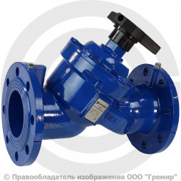 Клапан балансировочный ручной чугунный фланцевый Ду-200 Ру-16 Kvs=726.9м3/ч с измерительными ниппелями Benarmo
